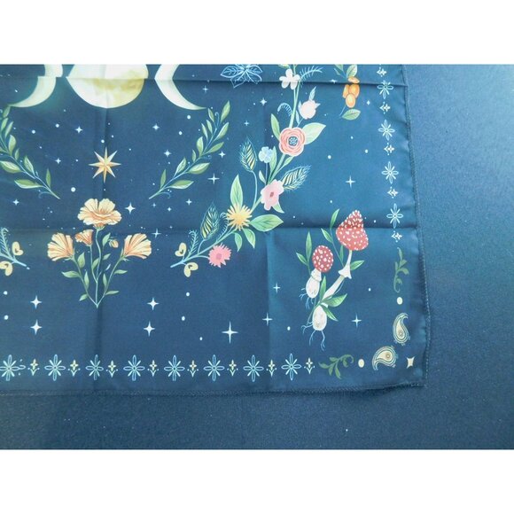 Celestial Moon Phase Altar Cloth 19" Square for Tarot Divination Starry Night De - Picture 7 of 9